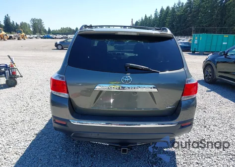 2011 Toyota Highlander Se V6 из США, поврежденный, VIN 5TDBK3EH0BS042476